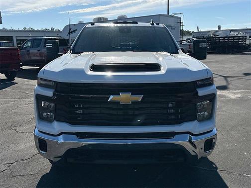 2025 Chevrolet Silverado 3500 WT