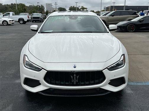 2023 Maserati Ghibli Modena Q4