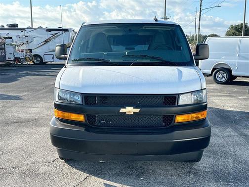 2025 Chevrolet Express 2500 RWD 2500 Regular Wheelbase WT