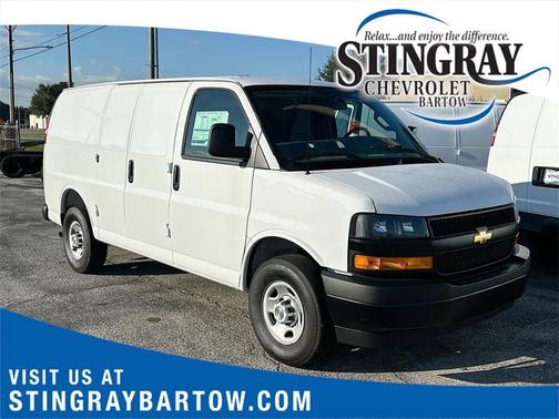 2025 Chevrolet Express 2500 RWD 2500 Regular Wheelbase WT