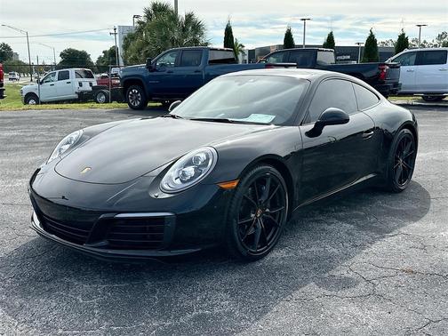 2017 Porsche 911 Carrera
