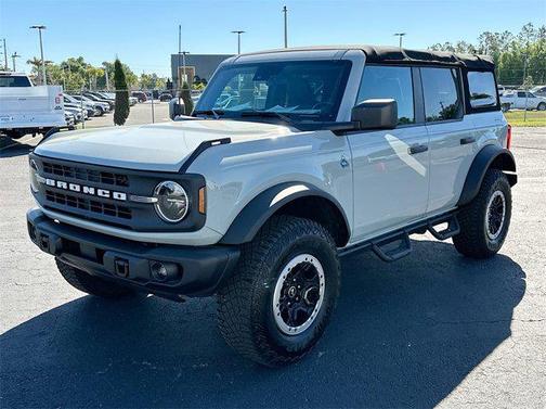 2023 Ford Bronco Black Diamond