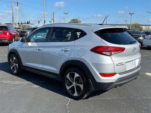 2016 Hyundai TUCSON Sport
