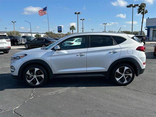 2016 Hyundai TUCSON Sport