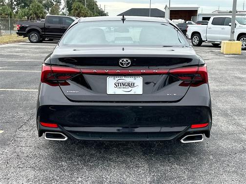 2020 Toyota Avalon XLE