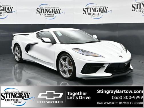 Arctic White 2025 Chevrolet Corvette Stingray w/3LT