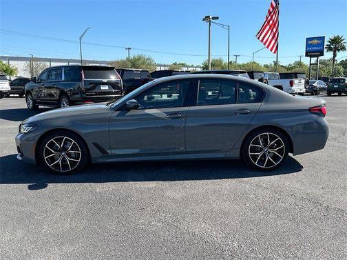 2022 BMW 540 i