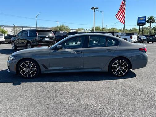 2022 BMW 540 i