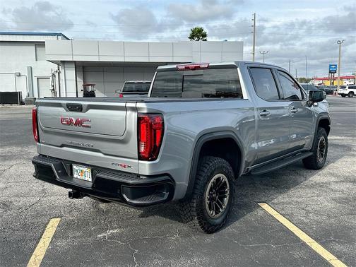 2025 GMC Sierra 1500 AT4X