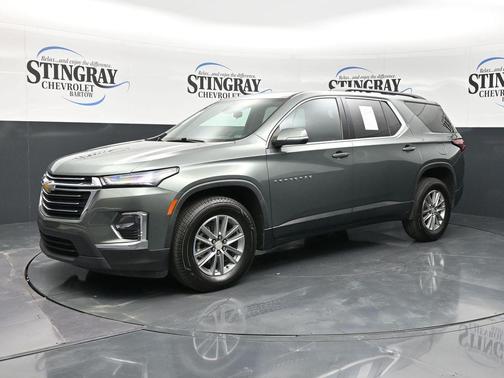 Silver Sage Metallic 2023 Chevrolet Traverse LT Cloth