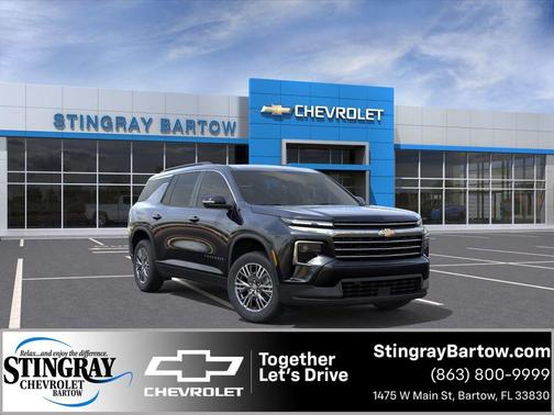 Mosaic Black Metallic 2026 Chevrolet Traverse LT