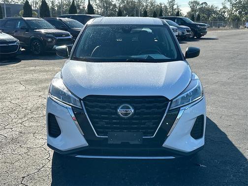 2021 Nissan Kicks S