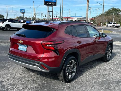 2025 Chevrolet Trax LT