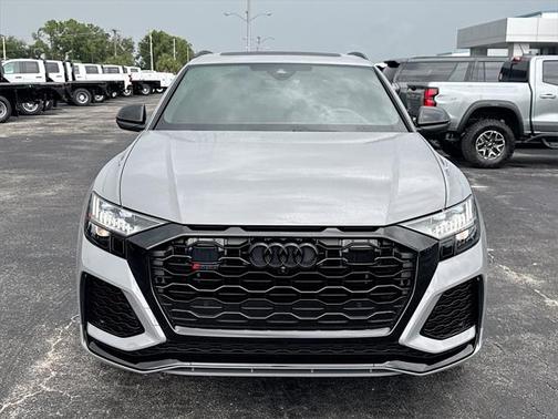 2024 Audi RS Q8 4.0T