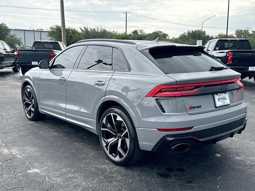 2024 Audi RS Q8 4.0T