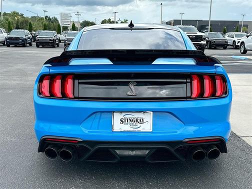 2022 Ford Shelby GT500 Base
