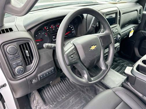 2025 Chevrolet Silverado 3500 WT