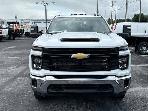 2025 Chevrolet Silverado 3500 WT