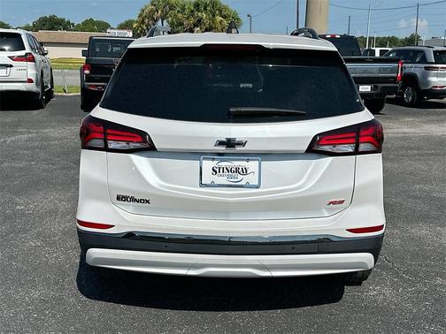 2023 Chevrolet Equinox FWD RS