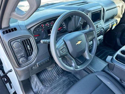 2025 Chevrolet Silverado 3500 WT