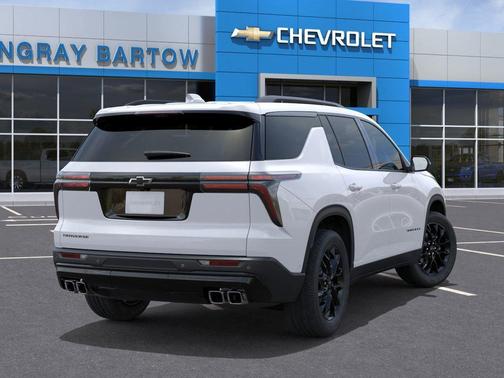 White 2026 Chevrolet Traverse LT