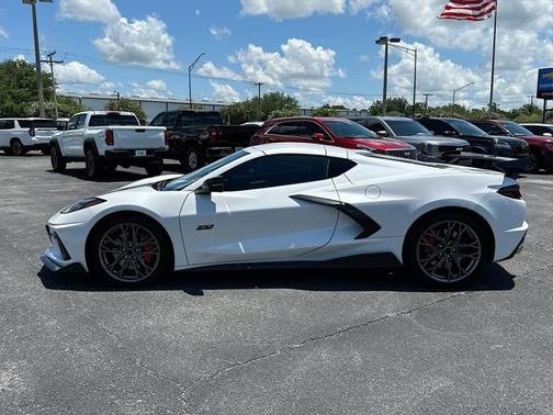 2023 Chevrolet Corvette Stingray w/3LT