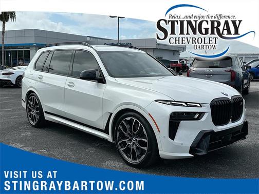 2025 BMW X7 M60i