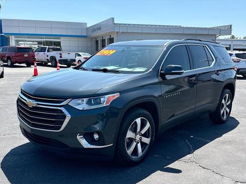 2020 Chevrolet Traverse LT Leather