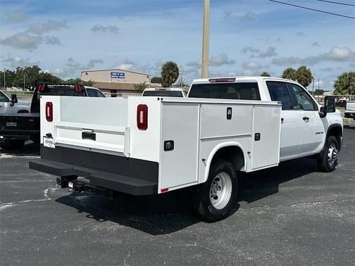 2025 Chevrolet Silverado 3500 WT