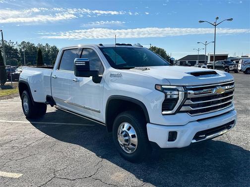 2025 Chevrolet Silverado 3500 High Country