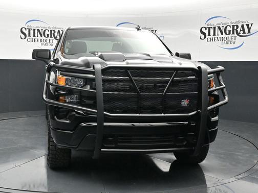 Black 2025 Chevrolet Silverado 1500 Custom Trail Boss