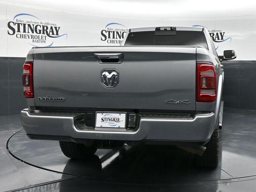 2022 RAM 3500 Laramie Crew Cab 4x4 8' Box