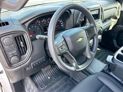2025 Chevrolet Silverado 3500 WT