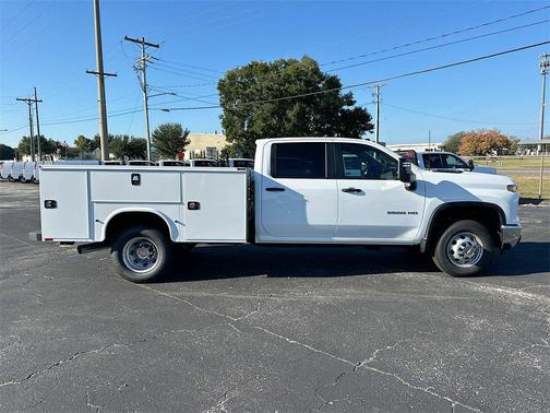 2025 Chevrolet Silverado 3500 WT