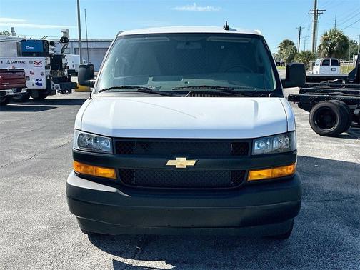2025 Chevrolet Express 2500 RWD 2500 Regular Wheelbase WT