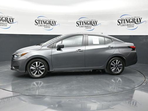 Gun Metallic 2025 Nissan Versa 1.6 SV