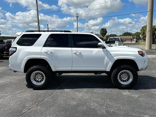 2022 Toyota 4Runner TRD Off Road Premium