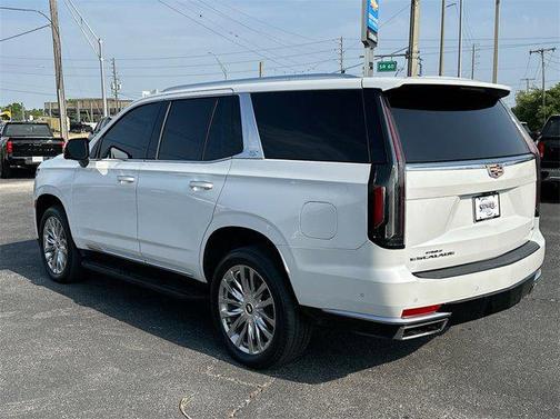 2022 Cadillac Escalade Sport
