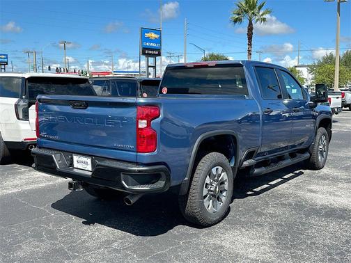 2026 Chevrolet Silverado 2500 Custom