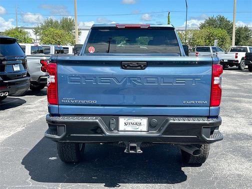 2026 Chevrolet Silverado 2500 Custom