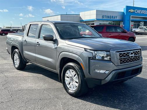 2024 Nissan Frontier SV