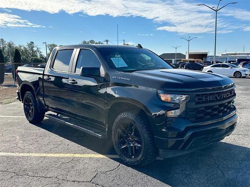 2022 Chevrolet Silverado 1500 Custom
