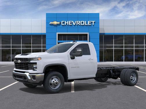 2025 Chevrolet Silverado 3500 WT