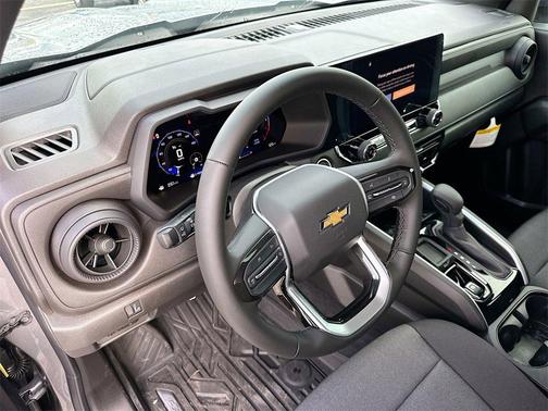 2025 Chevrolet Colorado WT