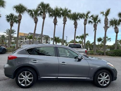 2017 INFINITI QX50 Base