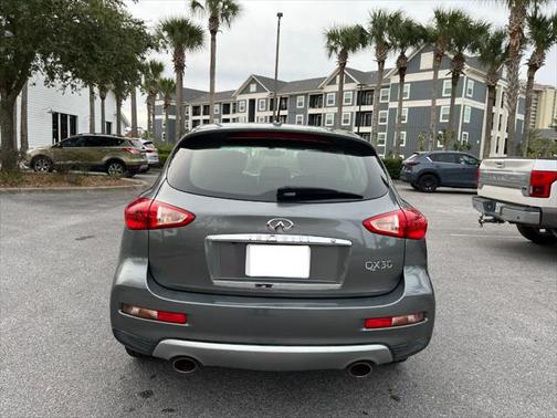 2017 INFINITI QX50 Base