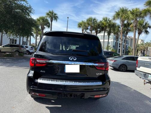 2020 INFINITI QX80 Luxe