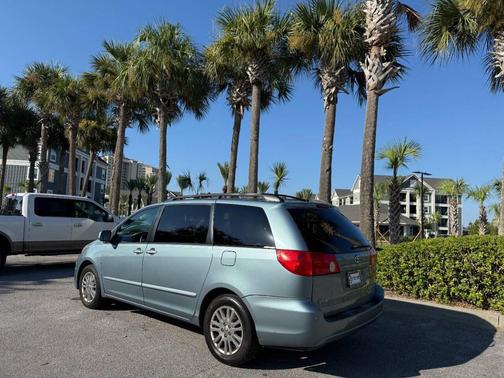 2008 Toyota Sienna XLE Limited