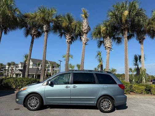2008 Toyota Sienna XLE Limited