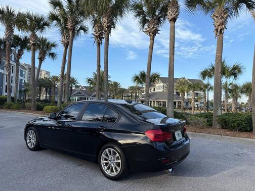 2017 BMW 320 i